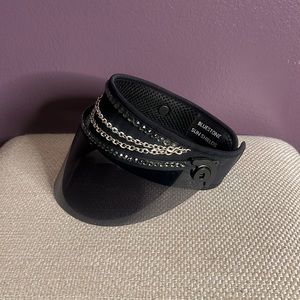 Bluestone Sunshield Shorty Black, OAK Silver Chain Swarovski Crystal Festival
